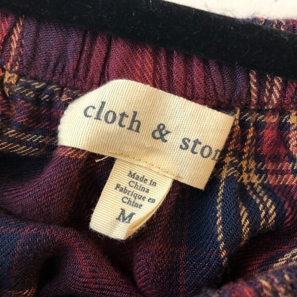 Cloth & Stone Plaid Off-The-Shoulder Blouse M Burgundy & Navy Schoolgirl - Picture 3 of 4